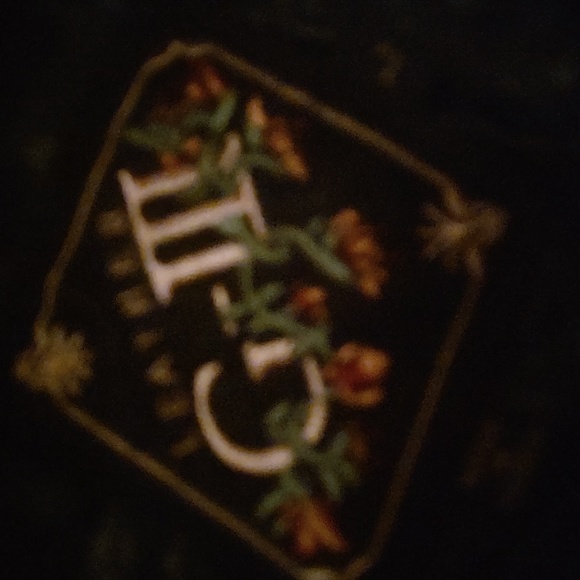 Black Coat - Picture 8 of 11